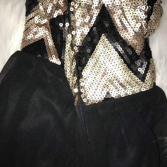 Strapless sequin chevron pattern dress - Picture 4 of 5